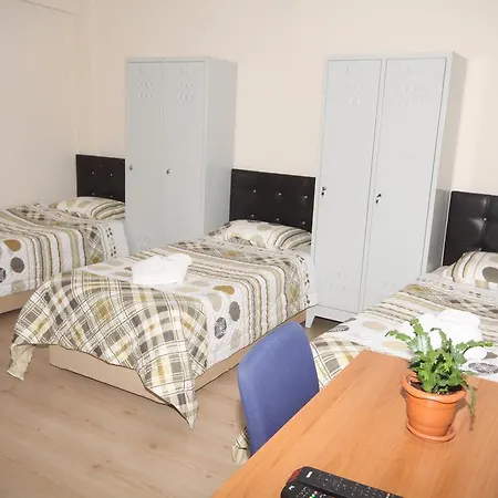 Privatunterkunft Sari Pansiyon *