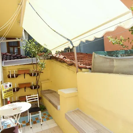 Sari Pansiyon Privatunterkunft *